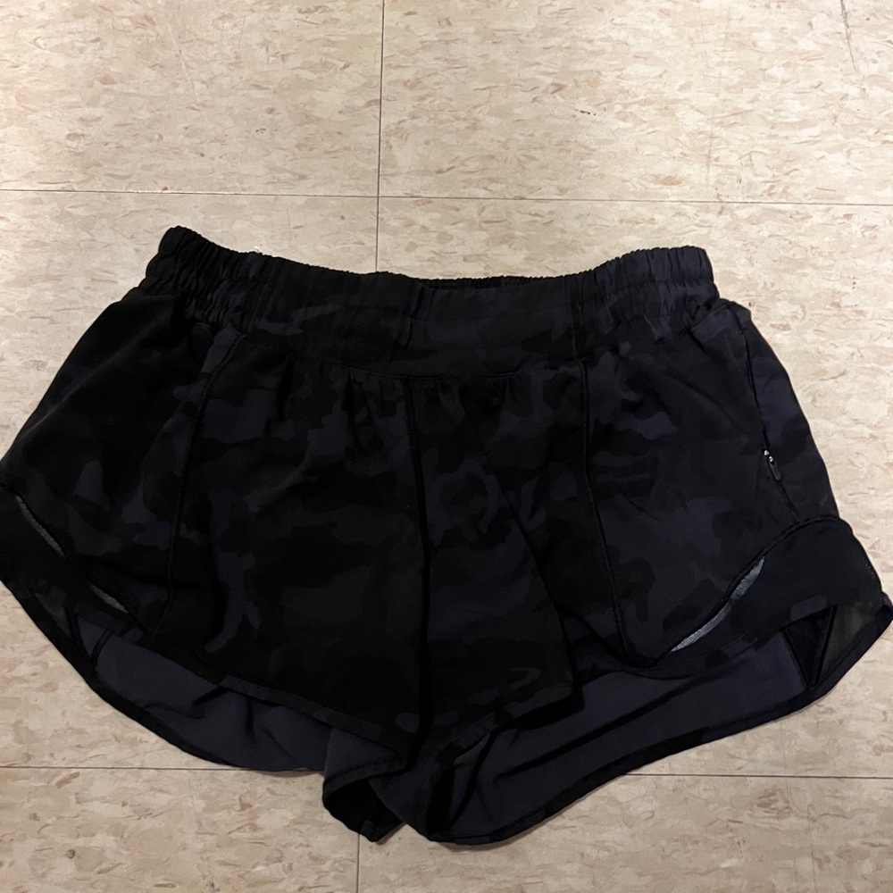 Lululemon black camo shorts